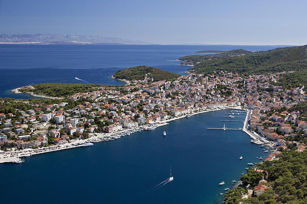 Apartments Katja Mali Losinj Bagian luar foto